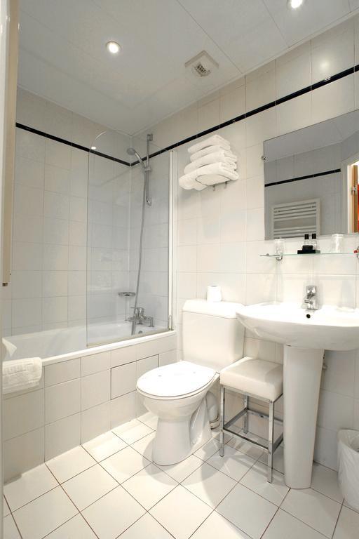 Standard Double Room,109246728:JPEG